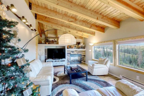 Mountaintop Serenity Pines